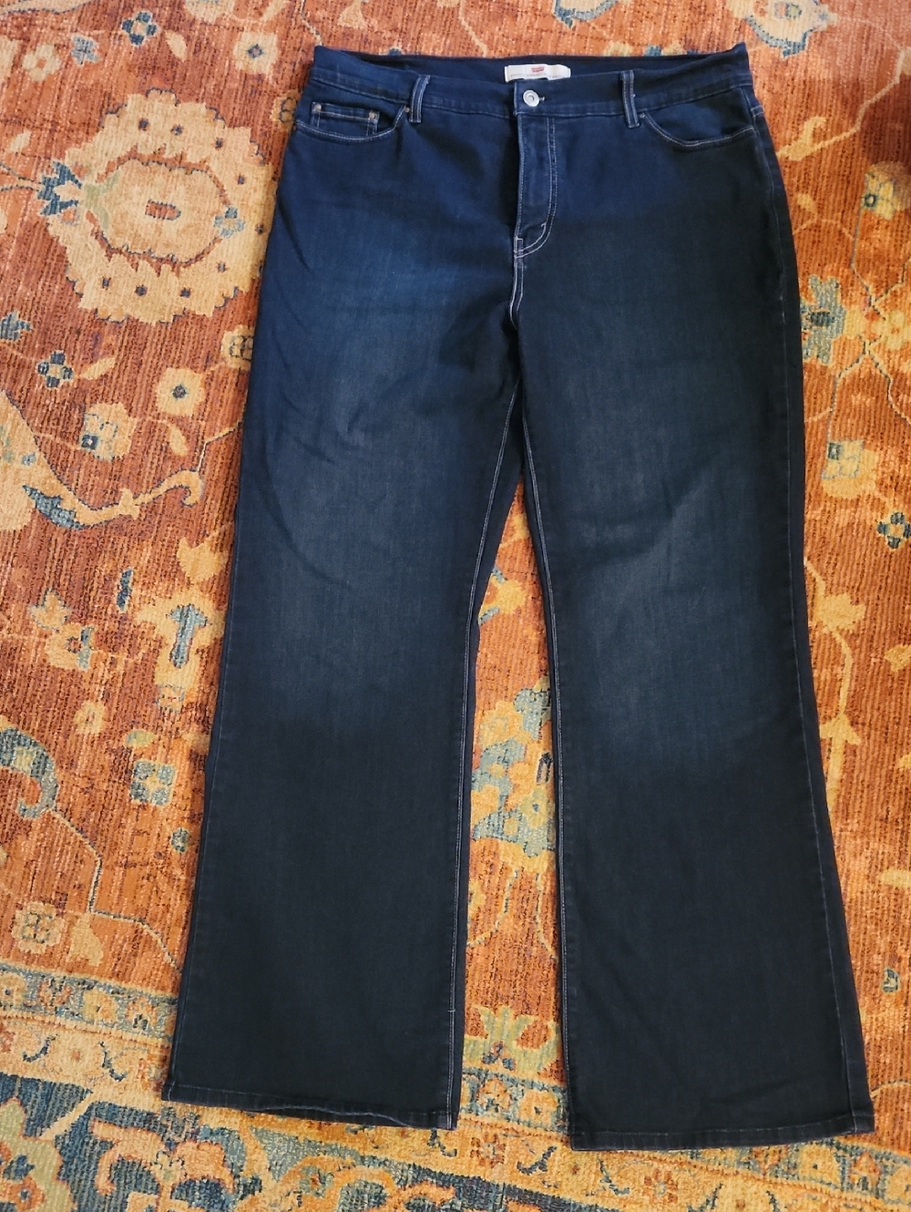 Women’s Bootcut Jeans in Dark Blue Denim